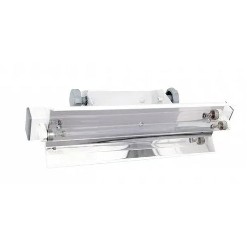 Lampa bactericida 2x30 W, utilizare in absenta persoanelor, montare pe perete