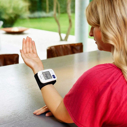 Tensiometru de incheietura Omron RS4 by Omron